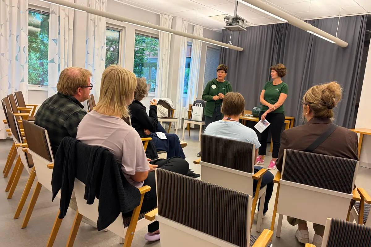 Politikerna svarar på frågor